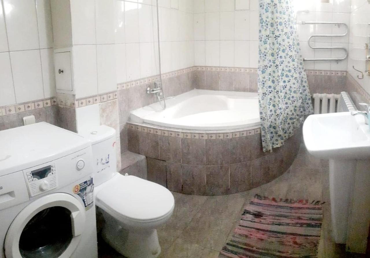 Иляева 66 Парк Кен Баба Shymkent Eksteriør billede
